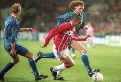 Ronaldo Nazário | Fenômeno