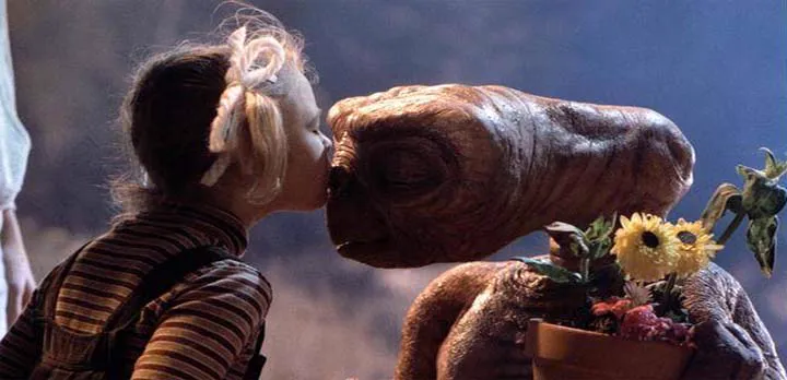 Filme-ET-O-Extraterrestre (2)