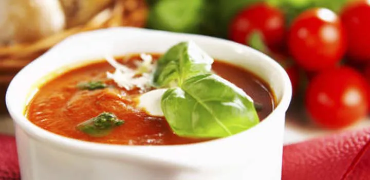 Receita sopa tomate com manjericao