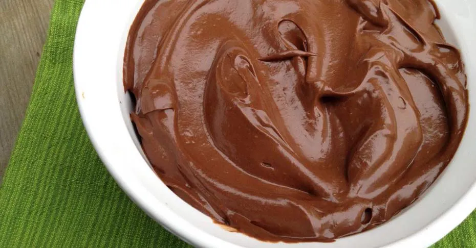 Receita Mousse de Chocolate com Morangos