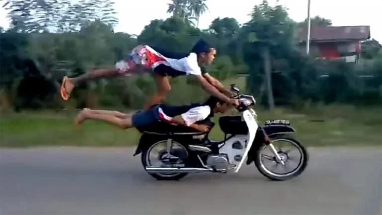 Manobras Radicais Moto