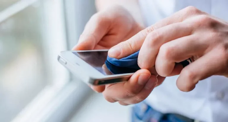 10 Cuidados Que Voce Deveria Ter Com Seu Celular